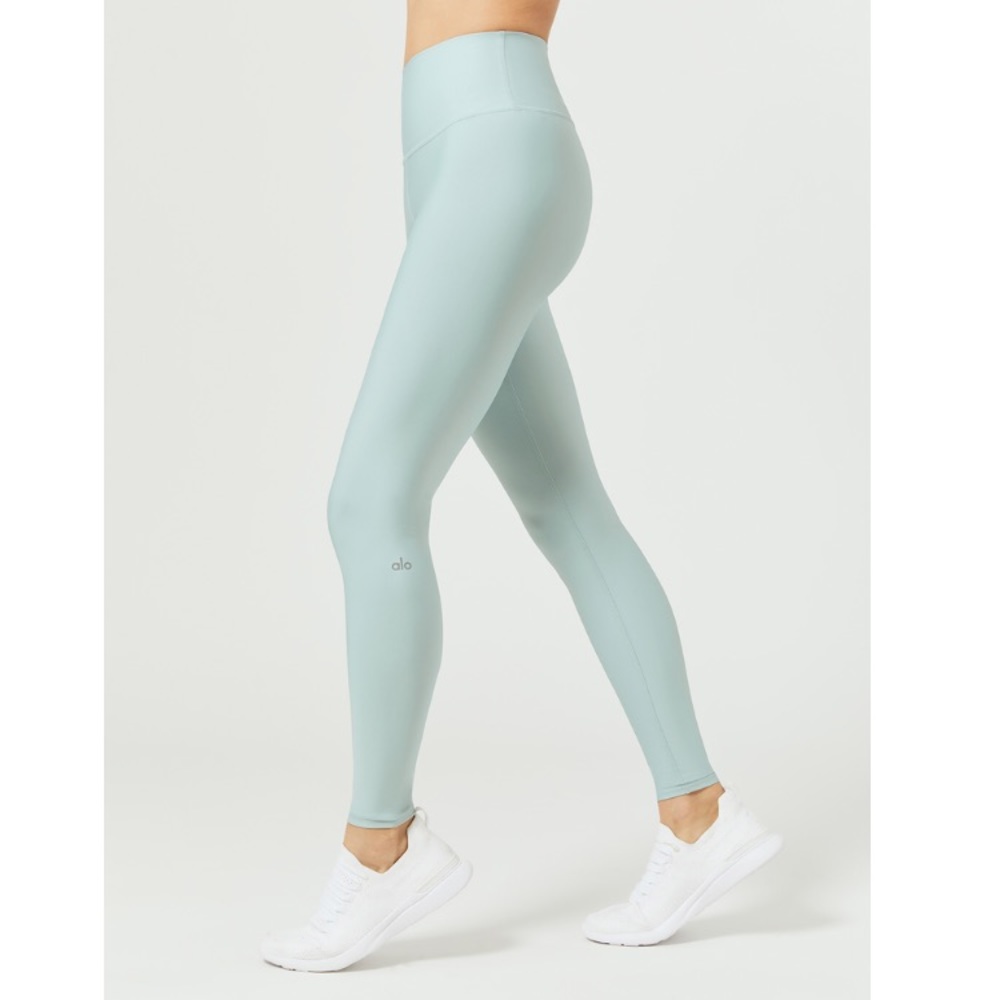 Pastel Blue Alo High Waisted Airlift Leggings M
